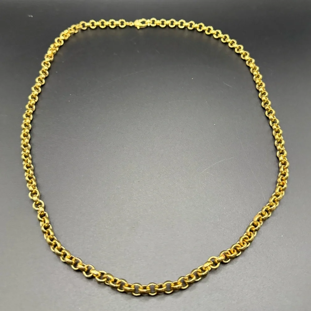 Classic Gold Tone Chain Necklace